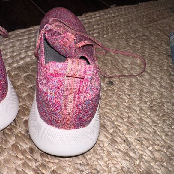 WOMEN'S AETREX CARLY SNEAKERS | PINK sz 9-9.5 - Picture 2 of 6
